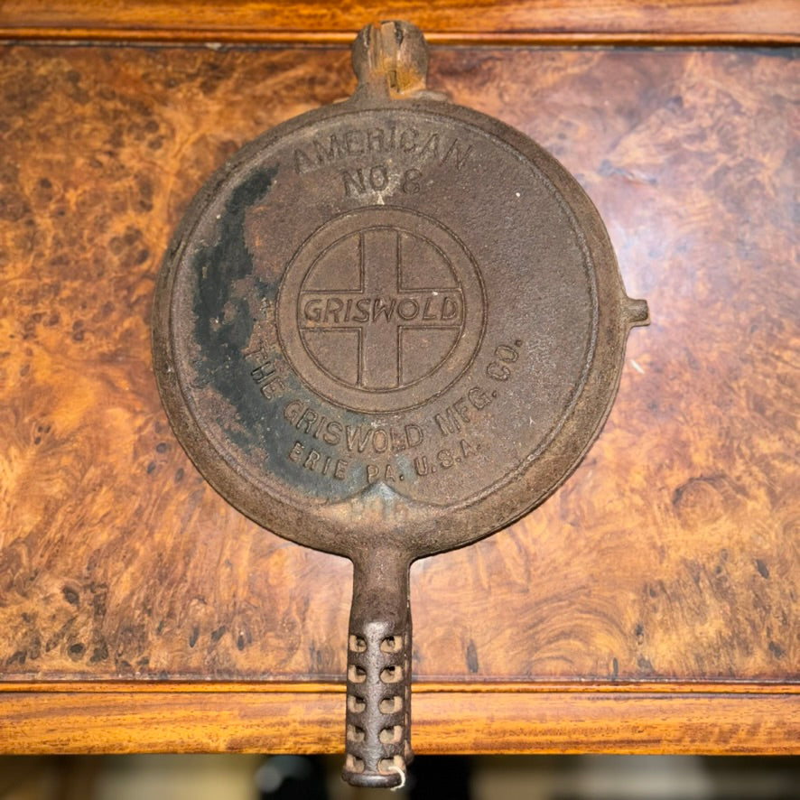 Antique Griswold American No. 8 Cast Iron Waffle Maker - Erie PA. Pat 1908