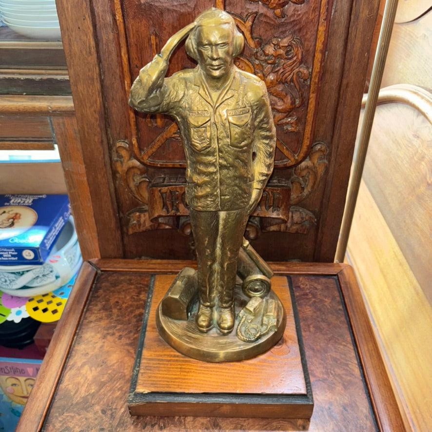 Flight Line Maintainer Male Large Military Statue